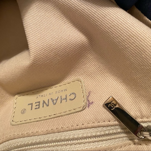 Chanel Large Blue Caviar Drawstring Tote Bag - Picture 10 of 16